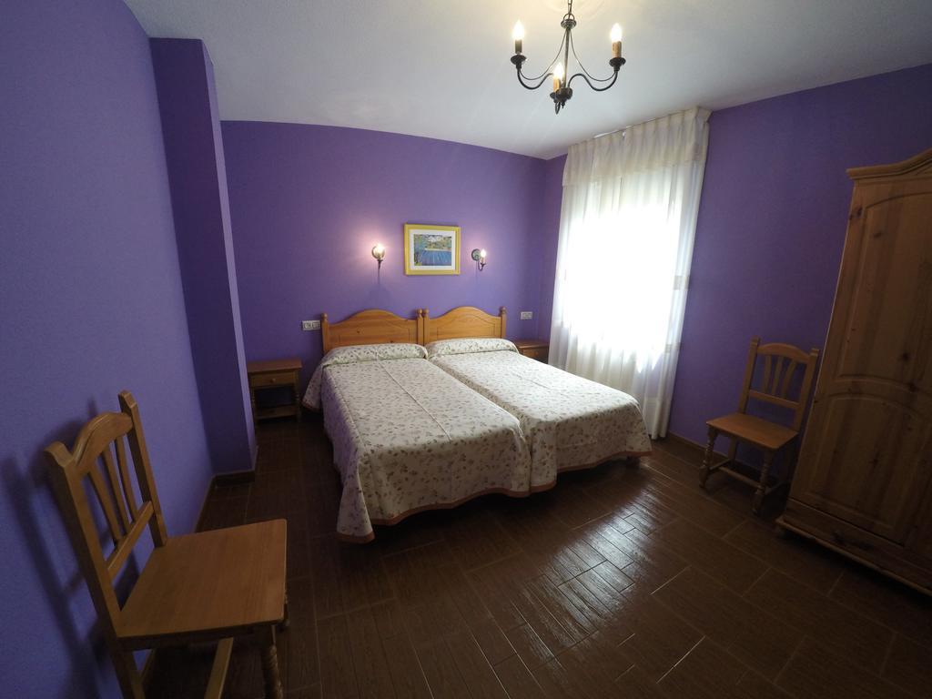Hotel Alonso 라네스 외부 사진